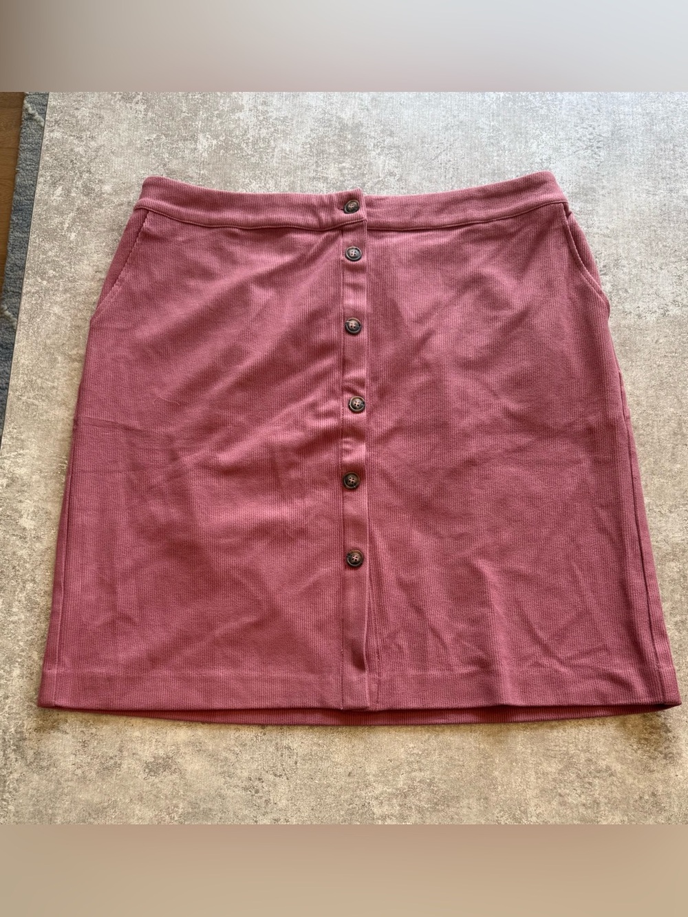 Skies Are Blue Button-Front Mini Skirt in Dusty Rose